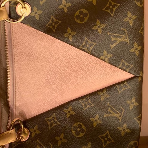 Women Luis Vuitton hand bag - Picture 4 of 7